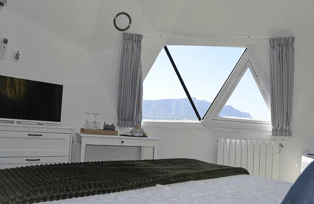 Glamping Glamping - Domos Luna Nueva, Luna Llena, Luna Azul 1