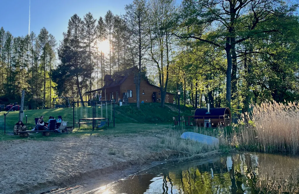 noclegi AlohaCamp Domek Nad Jeziorem Mazury Winiec  2