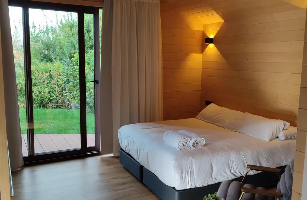 AlohaCamp Apartamento con Bañera 1 3