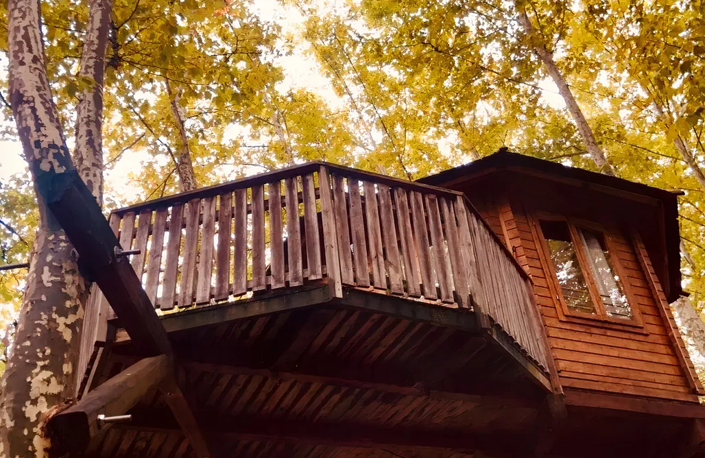 alojamientos AlohaCamp Les Cabanes dels Arbres  3
