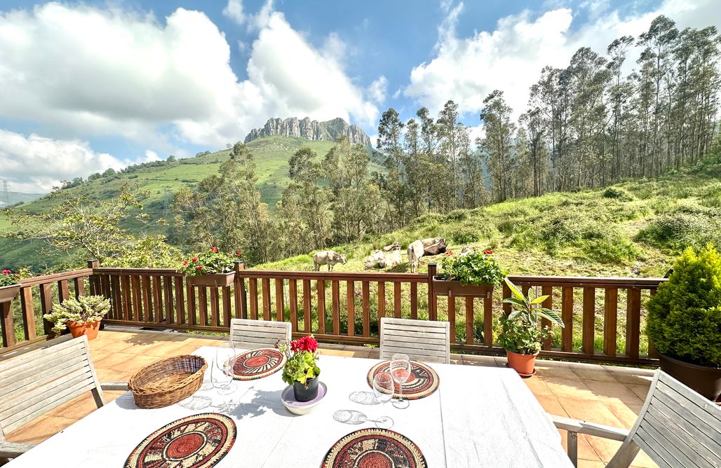 AlohaCamp accommodation Las Cabañas del Valle: Cabaña Los Valles 1