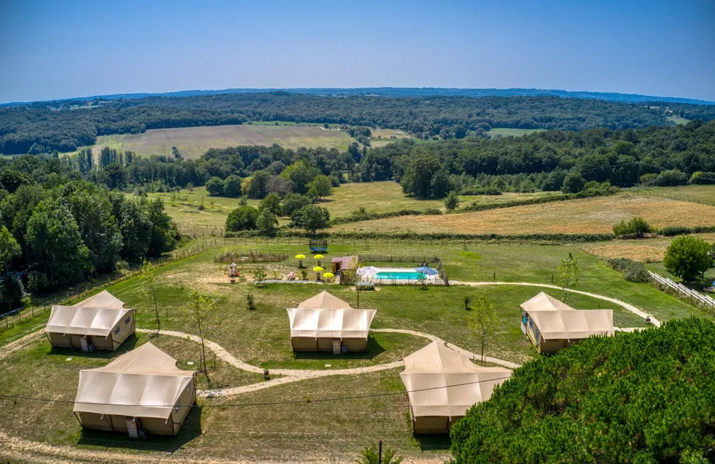 noclegi AlohaCamp Tente Lodge Safari en Dordogne 5