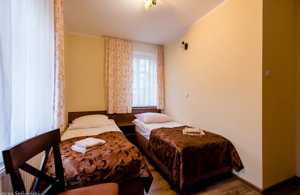 AlohaCamp Pokój trzyosobowy  4