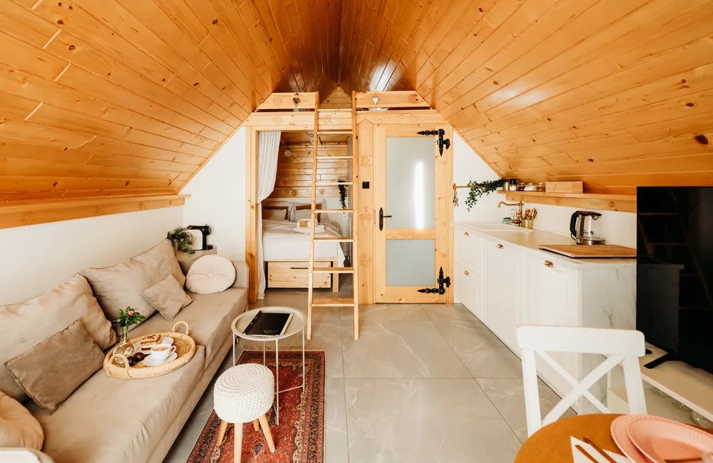 AlohaCamp White Studio 2