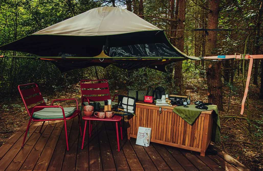 AlohaCamp accommodation Owl's Dacha Hammocks 1