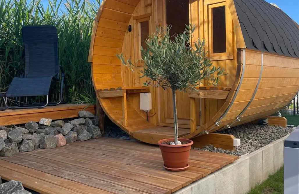 Villa di Lago AlohaCamp