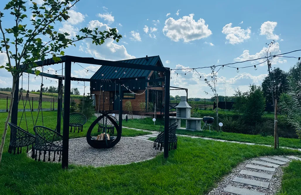 Podwołkuszne noclegi Hulaj Dusza - dom nad stawem 2