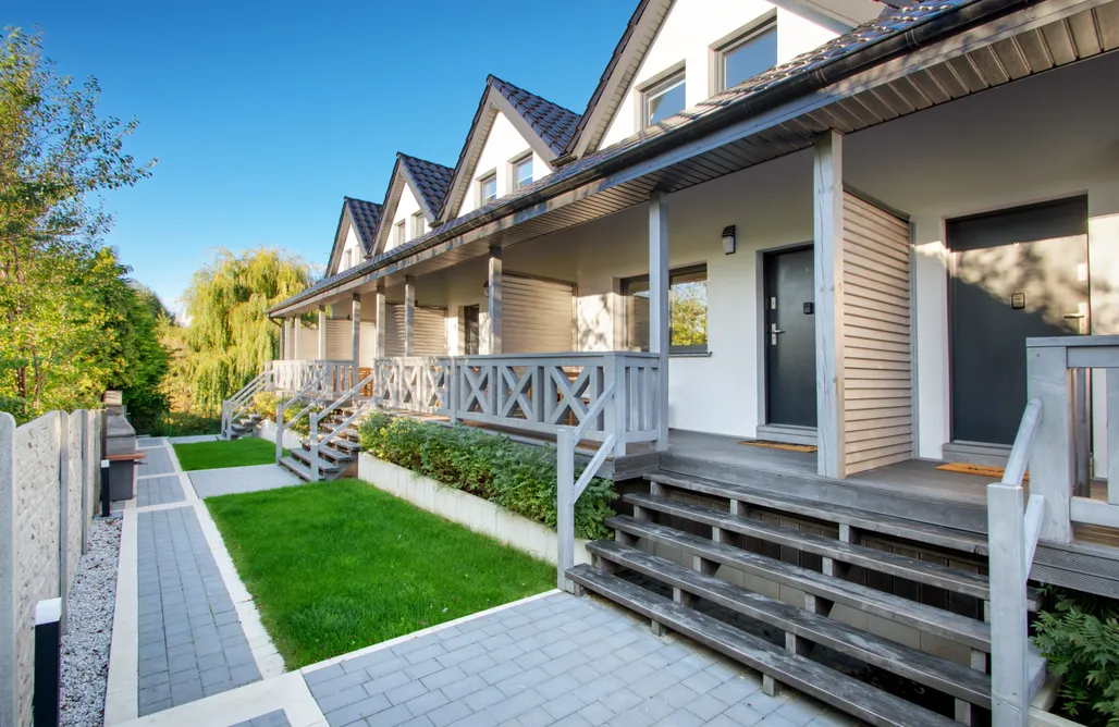 Seaside Escape Mielenko - North Apartments AlohaCamp