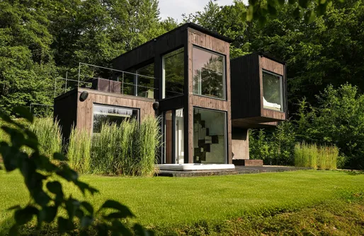 Zdjęcie obiektu Forrest Space - nowoczesny dom w środku lasu
