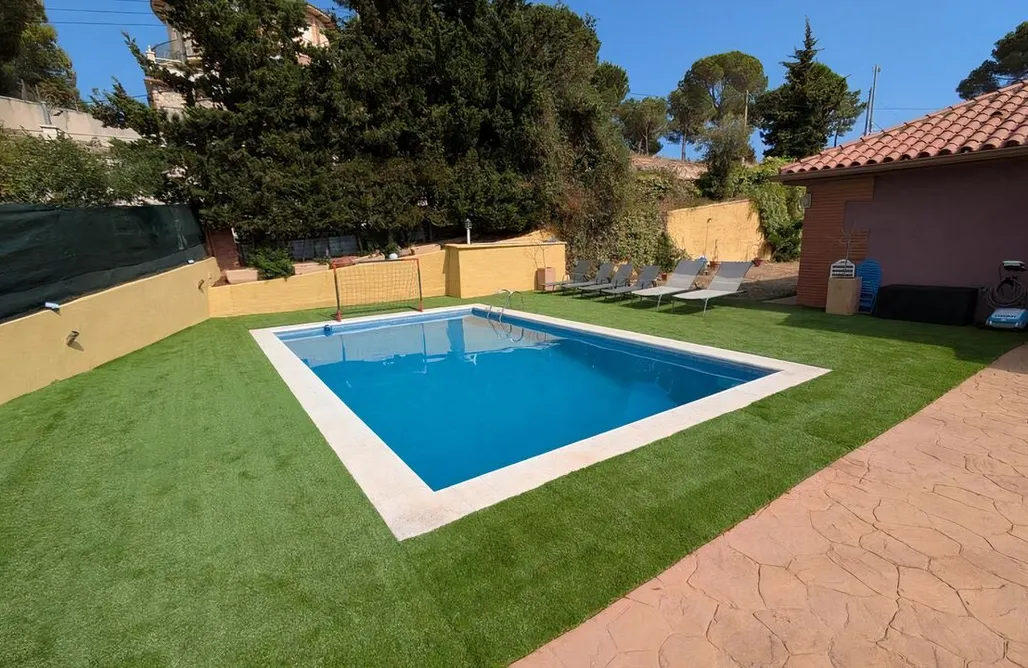 Alojamiento en Begur Can Pedracastell -pool and garden near BCN 1
