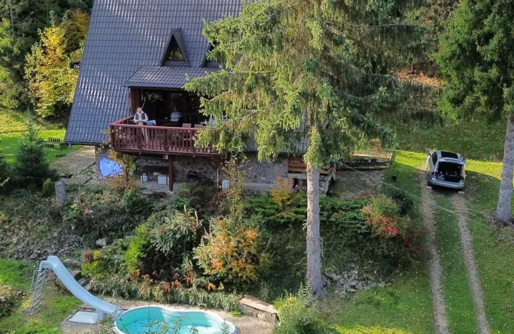 AlohaCamp accommodation Gierkówka - Górska Rezydencja Pierwszego Sekretarza 1