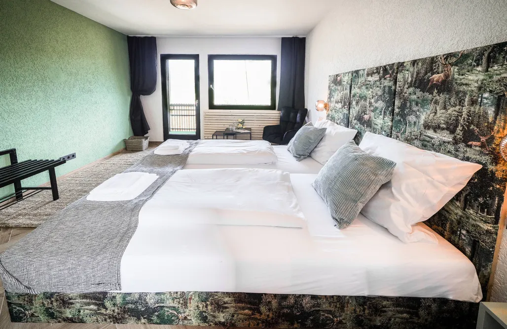 AlohaCamp Black to the Woods Hideway Resort & Workation 3