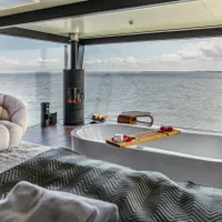 Marcin gospodarz Grand HT Houseboats - domki na wodzie