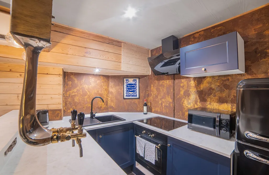 Stegna Noclegi Kuter GDY-50 1