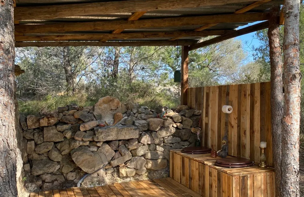 AlohaCamp Yurt @ Finca Milantes 1