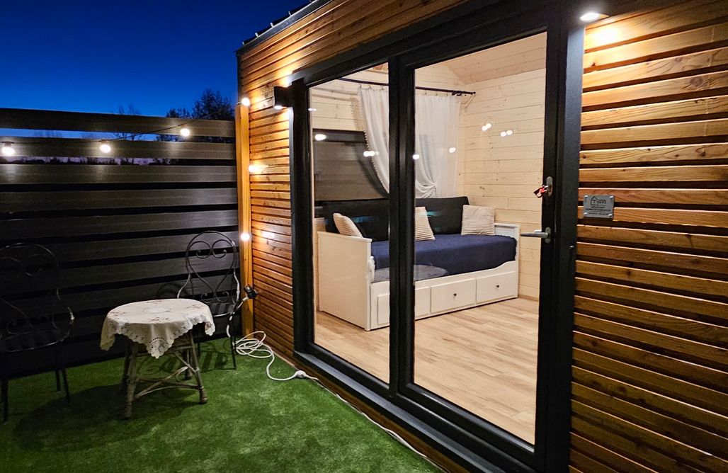 noclegi AlohaCamp Mini Eco Domek Ski Out 3