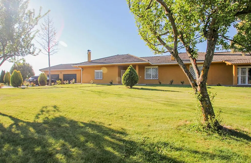 noclegi AlohaCamp Villa - El Toril Glamping Experience  2