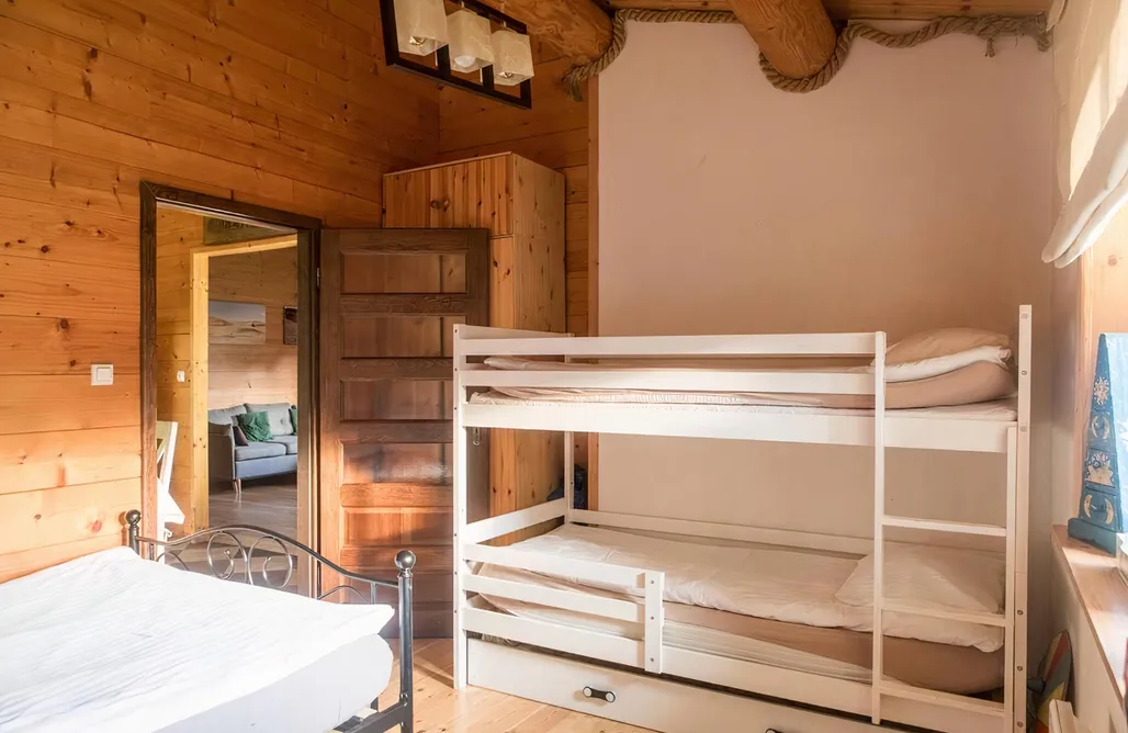 AlohaCamp Dom Krąg 2