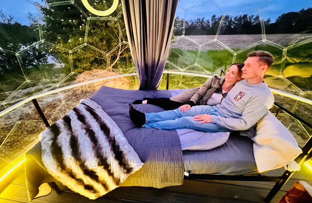 AlohaCamp Romantik pur | Euer Bett unterm Sternenhimmel 2