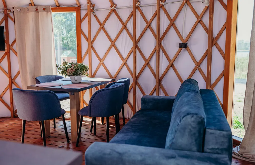 AlohaCamp Jurta 5os 4