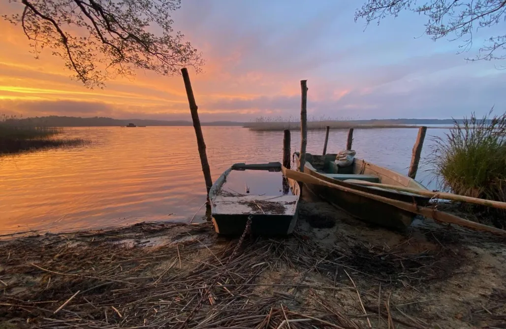 alojamientos AlohaCamp Domaine forestier Darricau au bord du lac, 12 min de l'océan 5