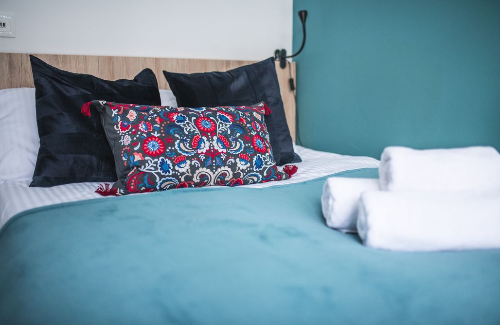 AlohaCamp Szara Reneta 3