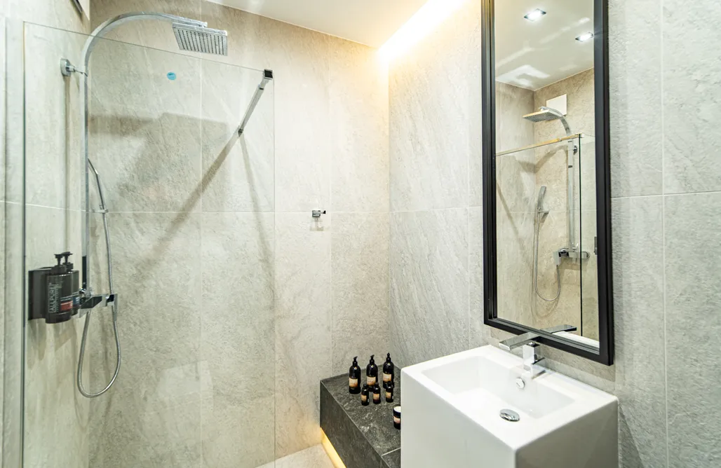 AlohaCamp Sowa Hill SPA | Pokój 201 – góry, jacuzzi, sauna & balia lodowa 1