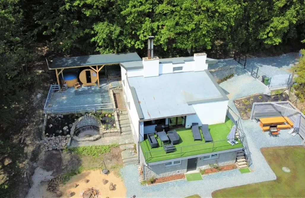 Glamping Dom Granero w Lesie pod Ślężą 3