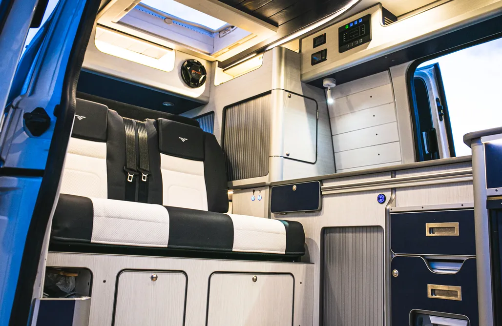 AlohaCamp YEVANA CAMPER 4