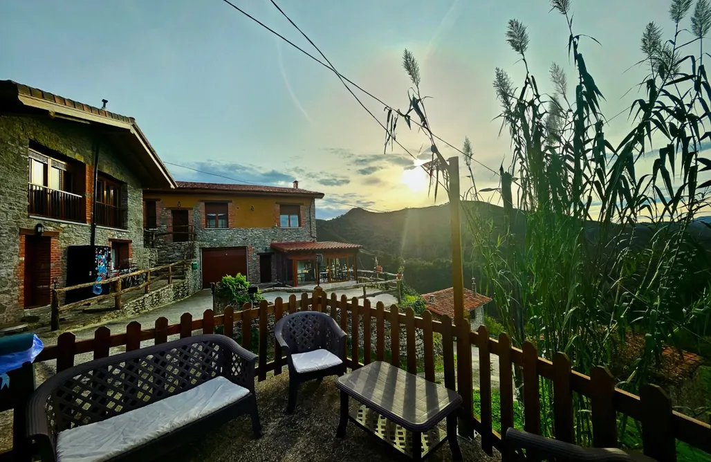 CA, Alojamiento de Aldea Granja Paraiso, Oasis Rural & Bienestar AlohaCamp