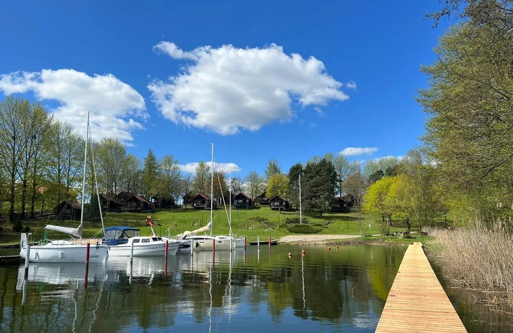 noclegi AlohaCamp Miejsce kamperowe - Kemping Zatoka Kal 3