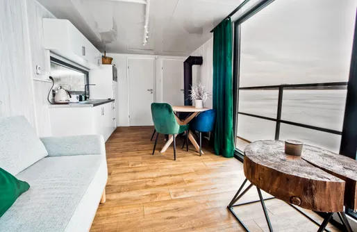 Zdjęcie obiektu Nad Narvią - Domek na wodzie 