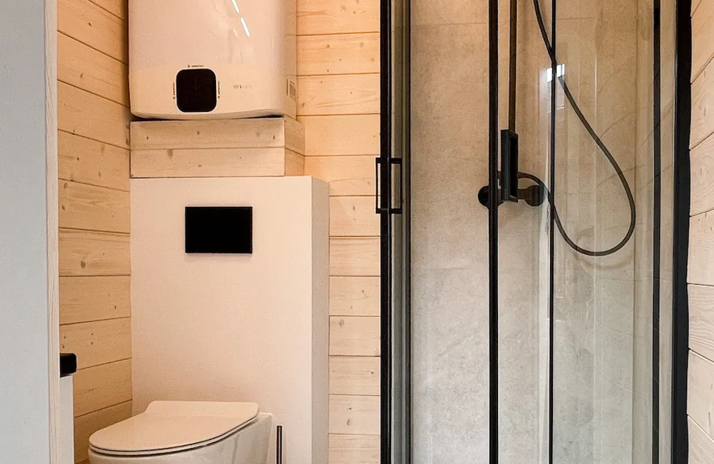 AlohaCamp Domy na wodzie „W zgodzie z naturą”  2