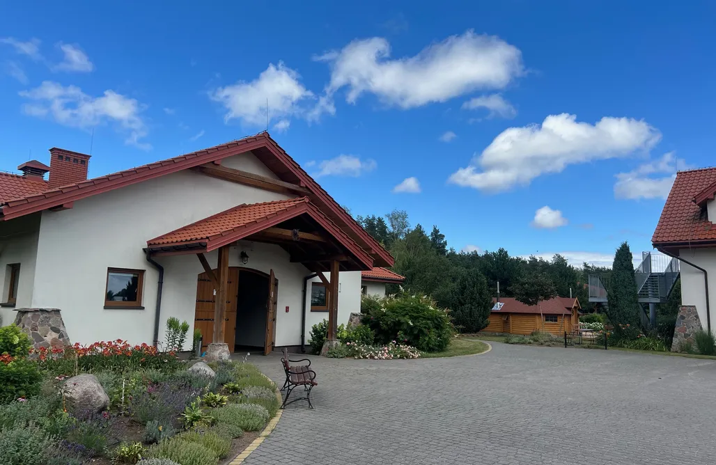 AlohaCamp accommodation Stajnia Harmony Park 2