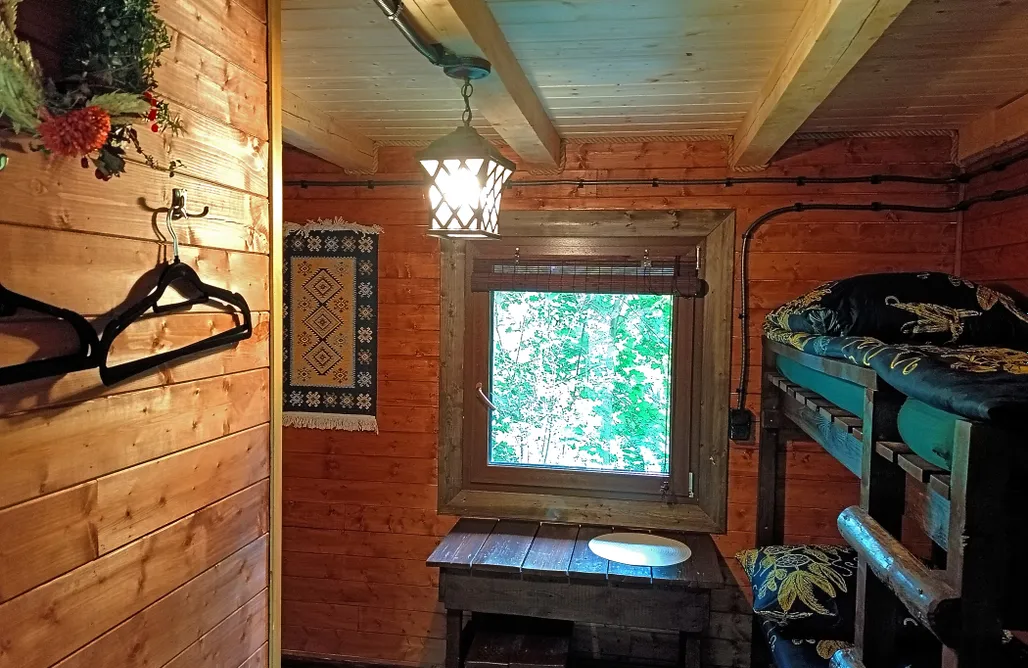 noclegi AlohaCamp Warownia - baza noclegowa 1