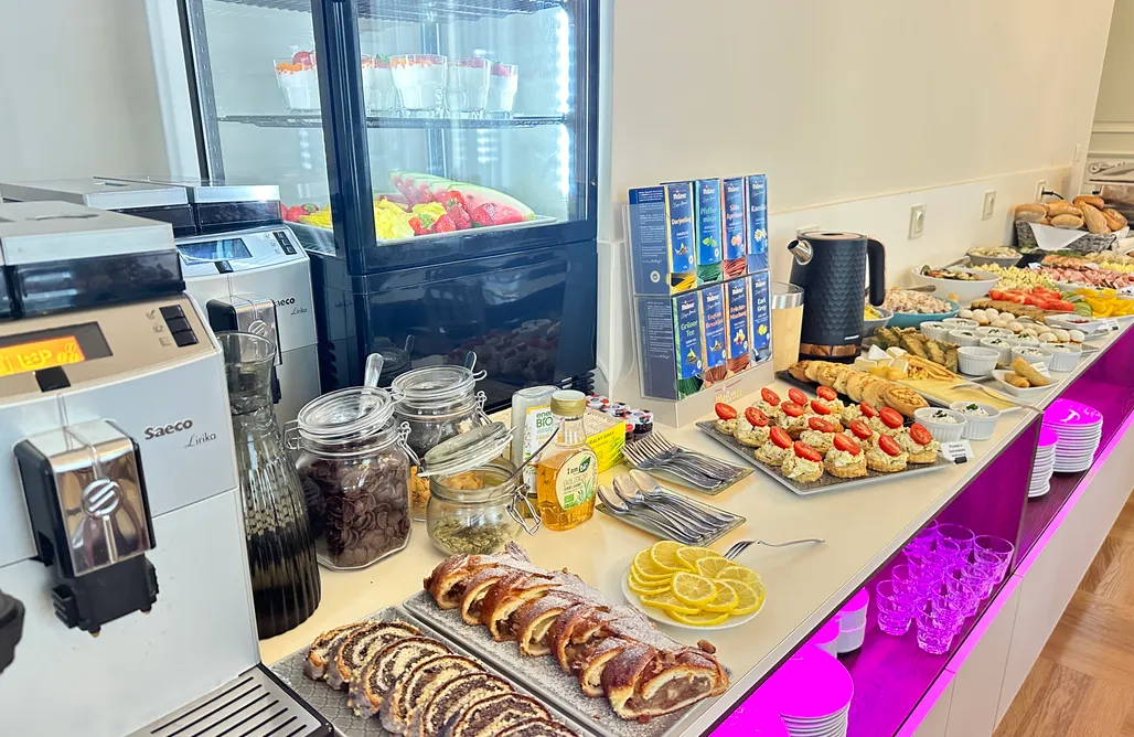 noclegi AlohaCamp Glamping & Prywatna Balia & Zabytkowy Park Pałac Wieniawskich 1