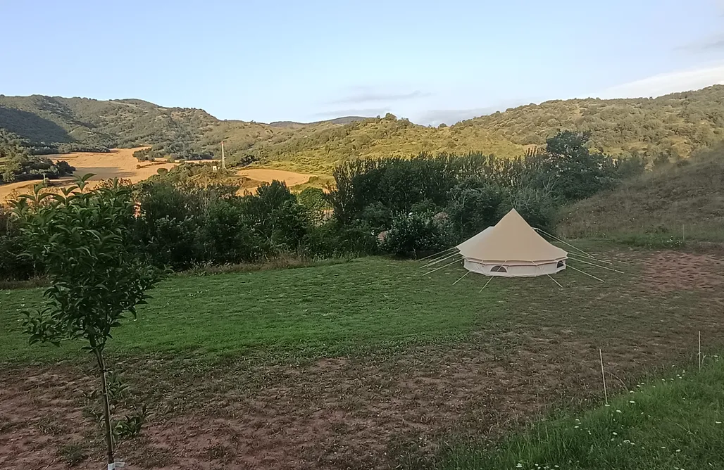 alojamientos AlohaCamp Tienda Bell 5