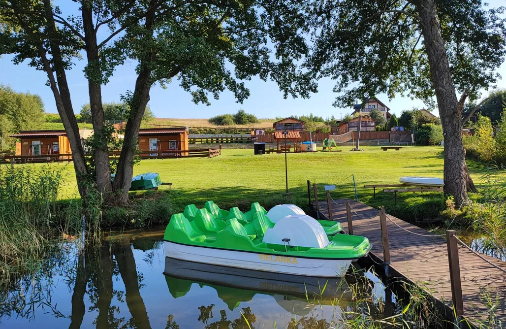 noclegi AlohaCamp Miejsce kamperowe - Camping nad jeziorem Skarlińskim 1