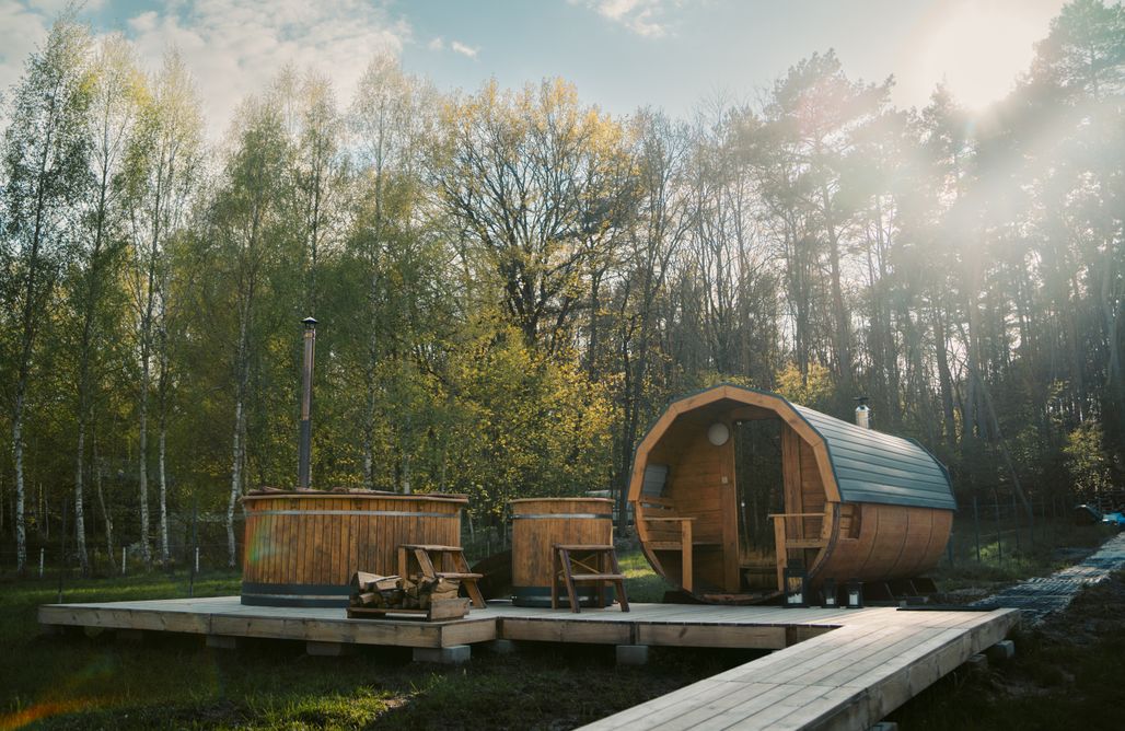 AlohaCamp accommodation Water Hideout - pływający dom 1