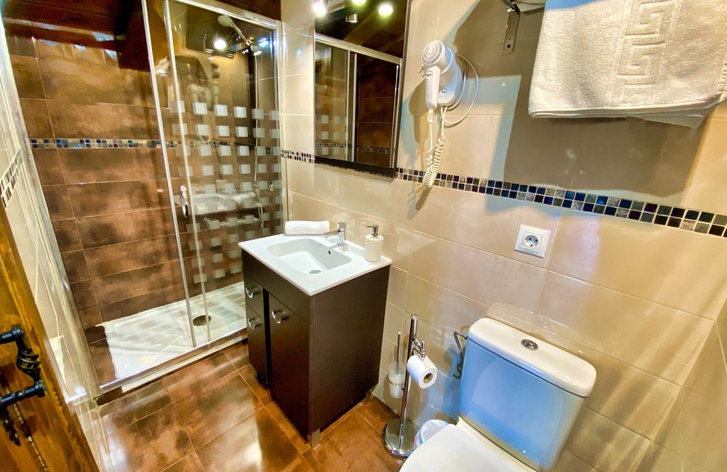 AlohaCamp Suite de 2 dormitorios con Jacuzzi 1