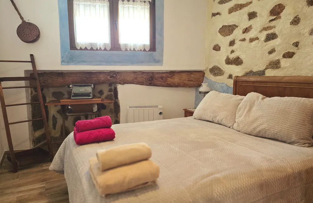 AlohaCamp El Triskel de Chumbea – Cozy Rural Retreat | Nature, Stars & Panoramic Views 2