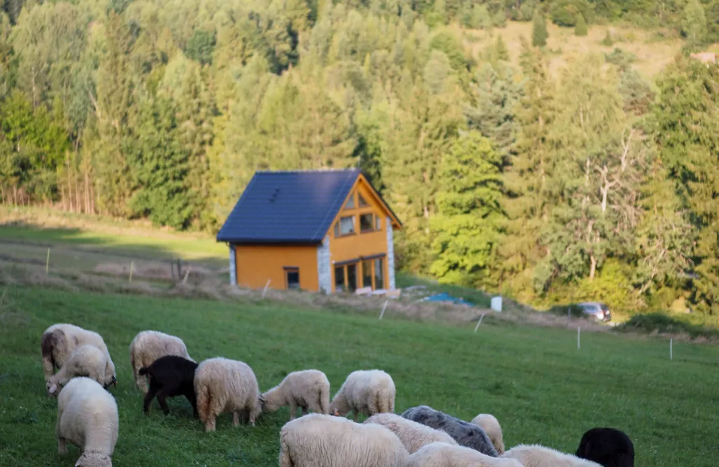 Zaćmienie Słońca 2026 ☀️ HillOut – Dom w Milówce 3