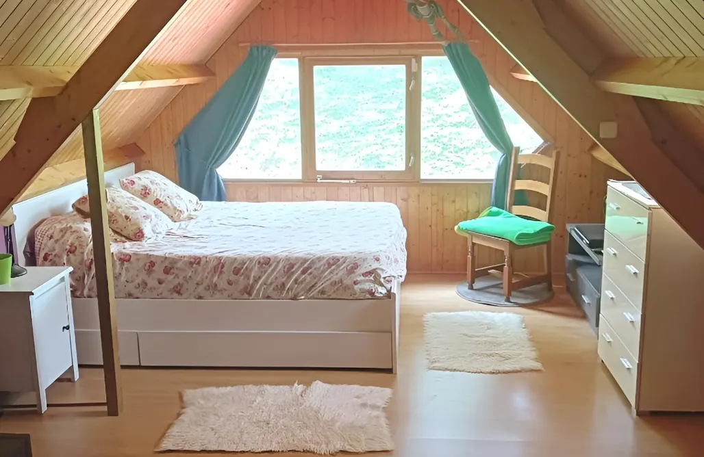 AlohaCamp Errotagane cabaña tirolesa 2