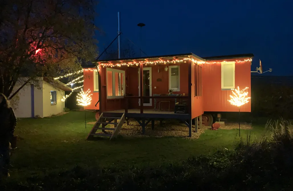 Natur pur im Tiny House im Grünen AlohaCamp