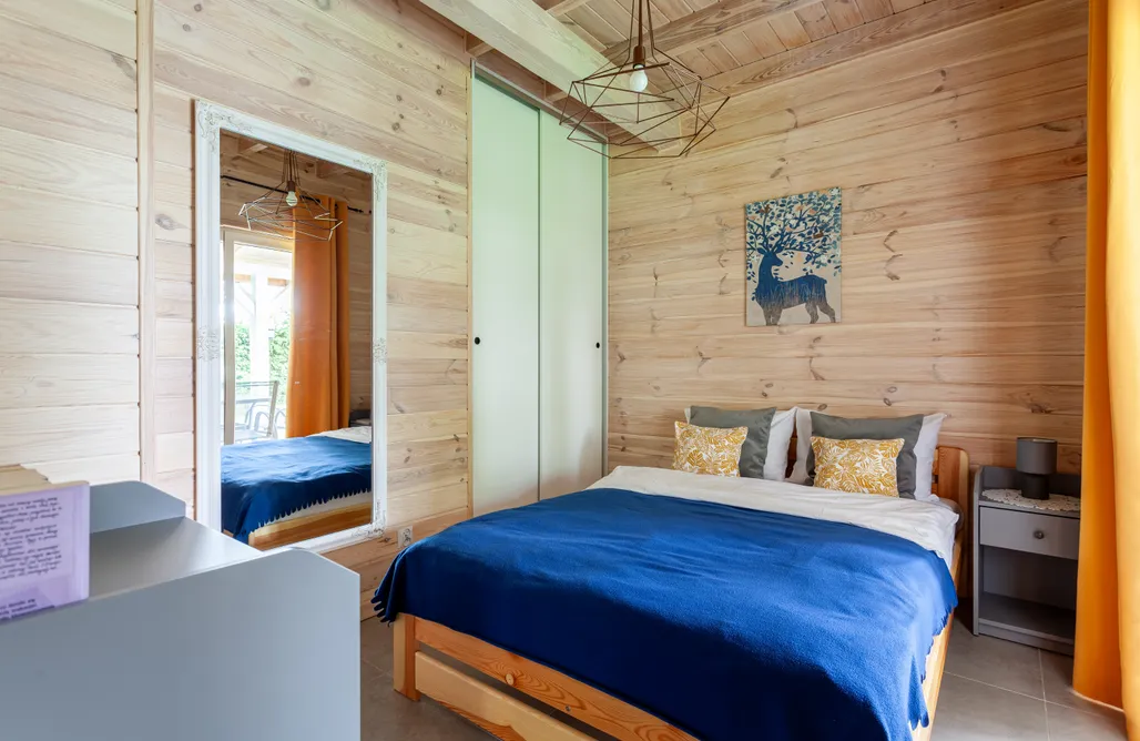 AlohaCamp Domek 4 z kominkiem 3