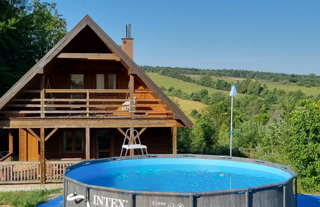 noclegi AlohaCamp Domek na wzgórzu z balią i jacuzzi 4