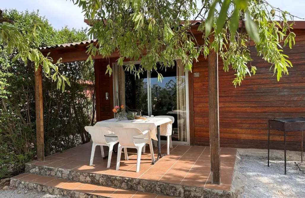 Alojamiento en Hinojares Cortijos Helao: Bungalow 1 3