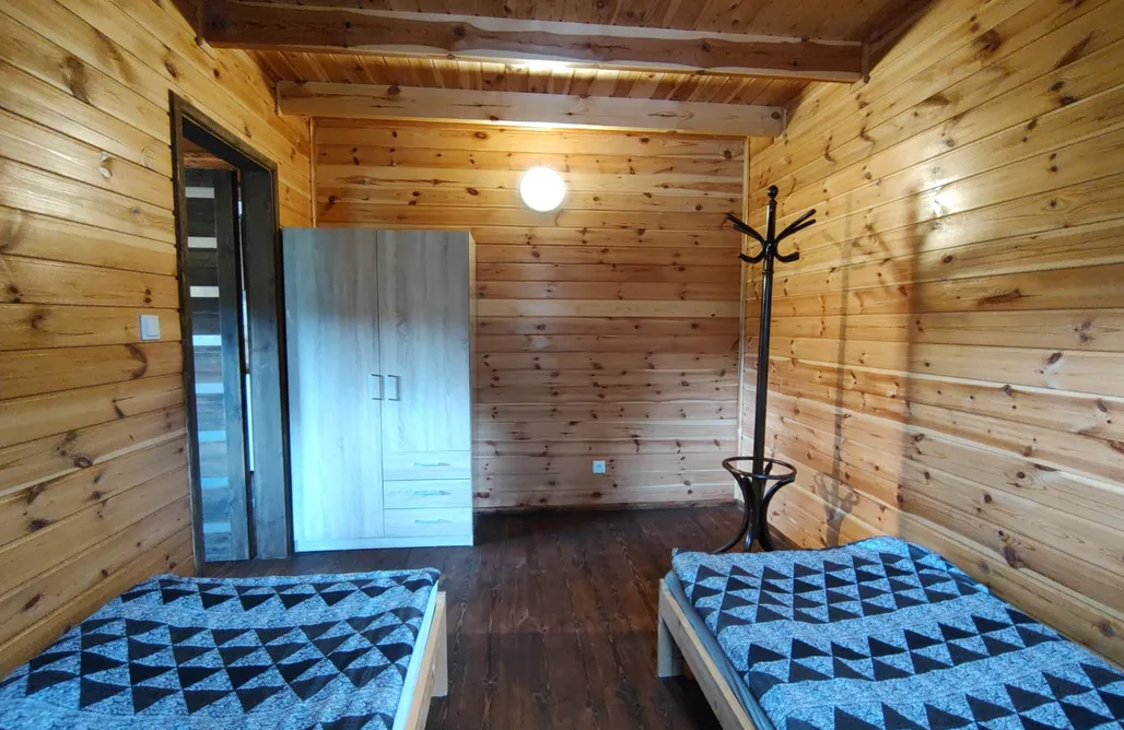AlohaCamp Domek drewniany dla 4 osób 3