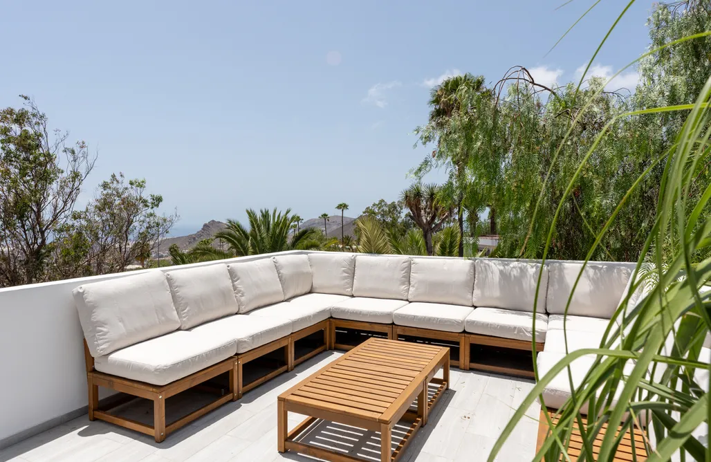 noclegi AlohaCamp The Green Villa La Florida 1