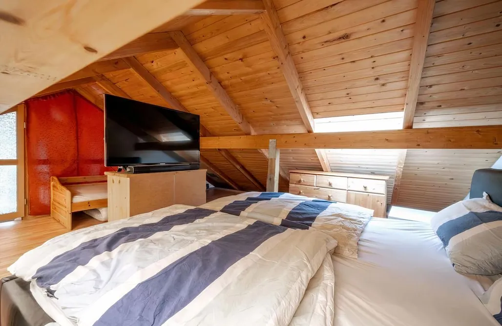 AlohaCamp Zweizimmerhaus 2